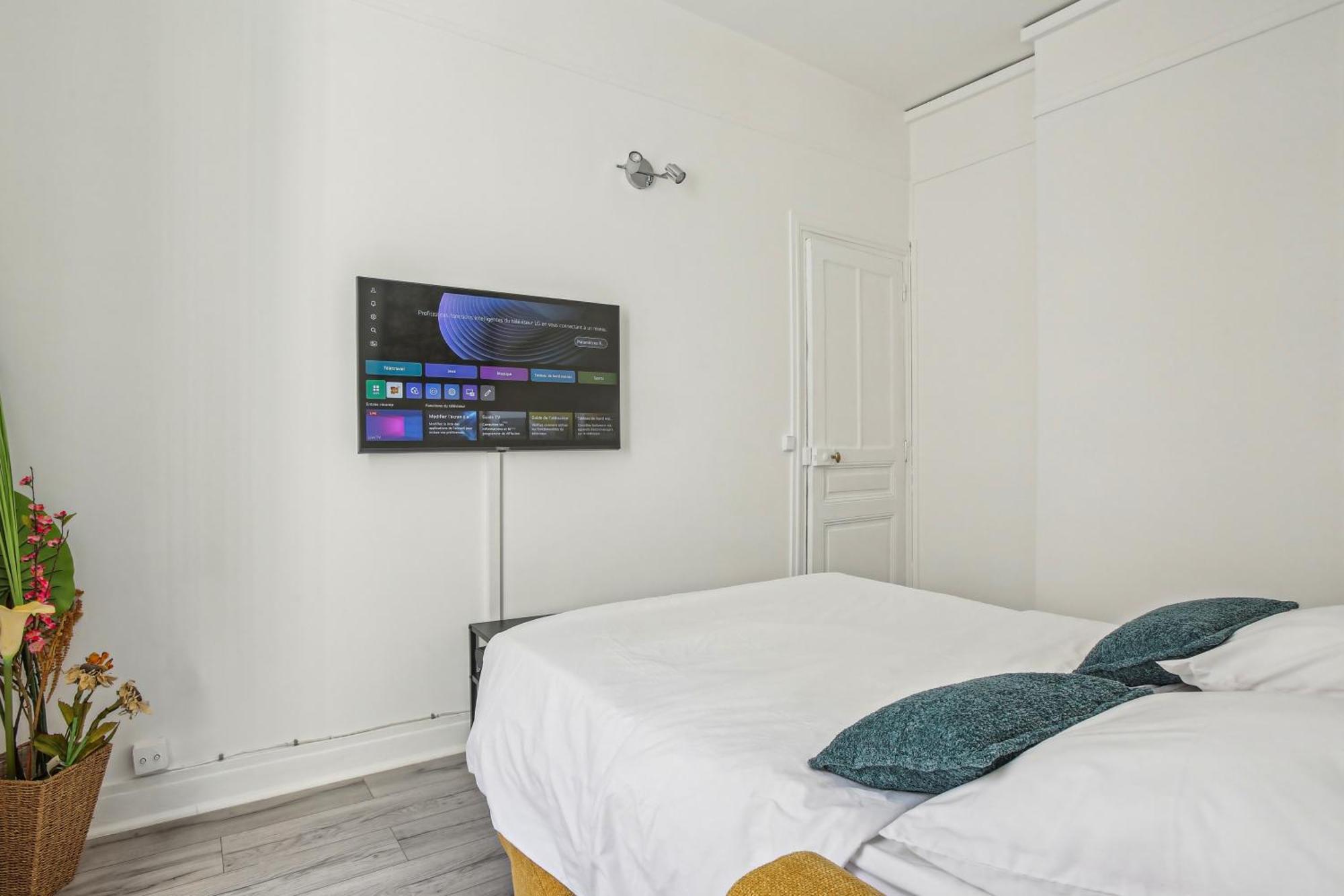 Chic And Comfortable Apart Paris Bagian luar foto